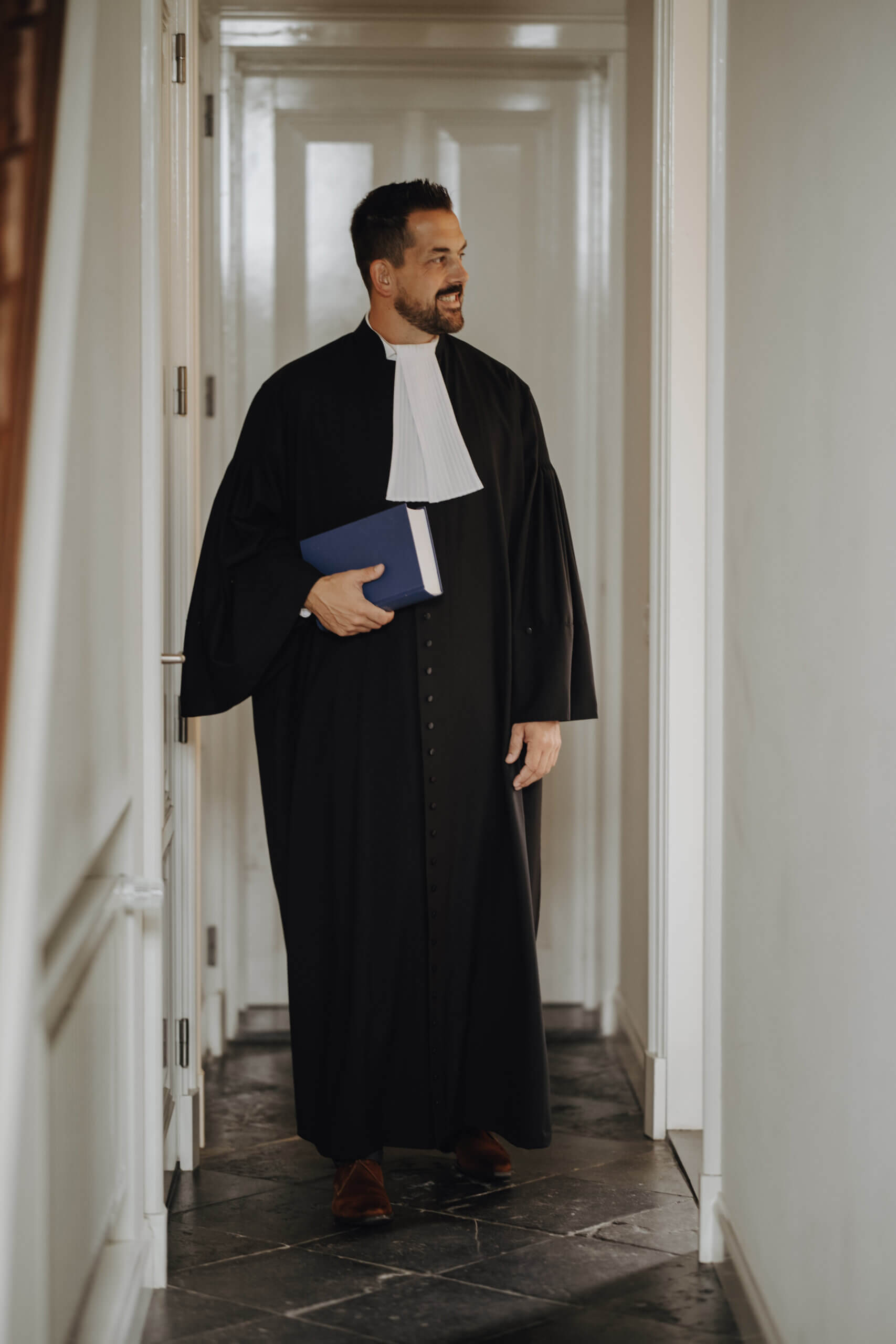 Succes in een door ons kantoor gevoerd kort geding: loonstop en re-integratie